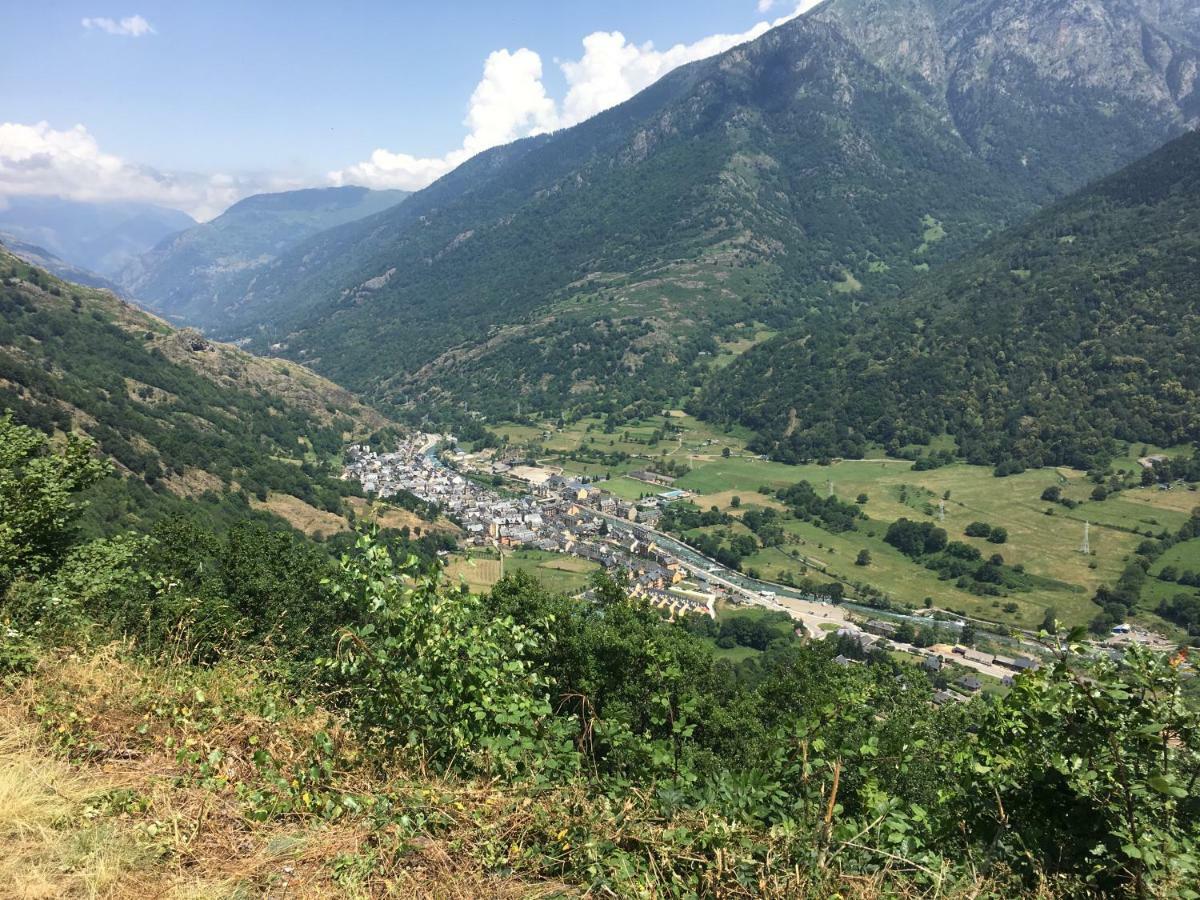 Luchon Holidays Bagnères-de-Luchon Exterior foto